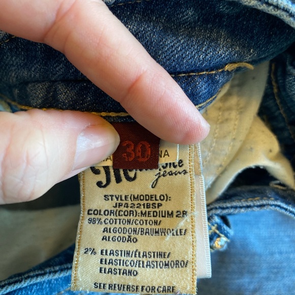 Miss Me Camo & Crystal Jeans - Picture 7 of 12